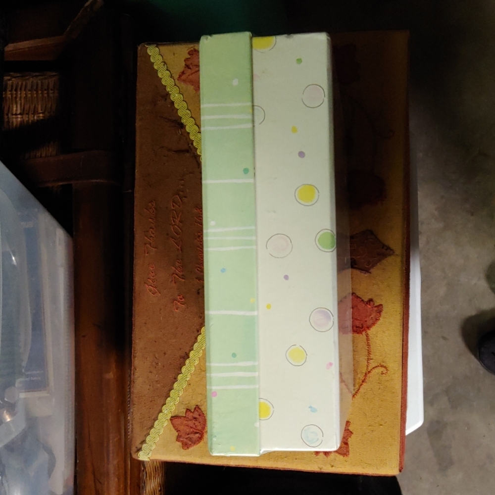 Baby keepsake box - Picture 3 of 3